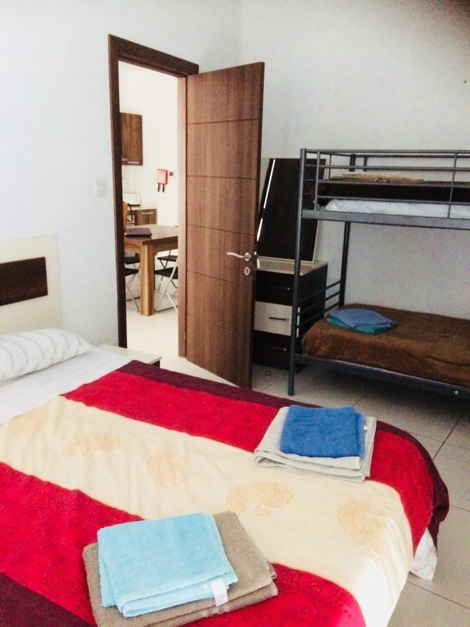 Paceville Montecarlo Apartments Saint Julian's Eksteriør bilde