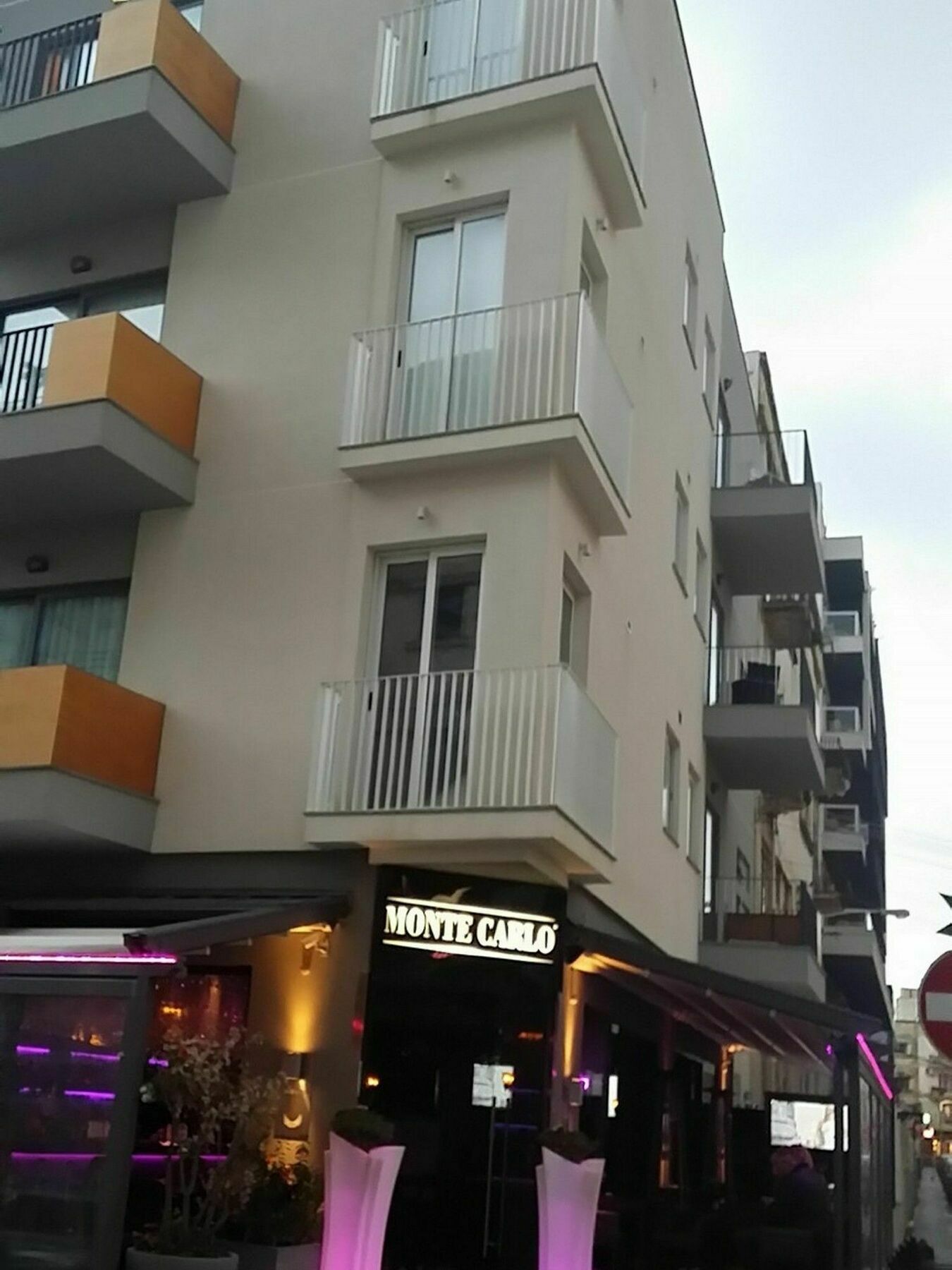 Paceville Montecarlo Apartments Saint Julian's Eksteriør bilde